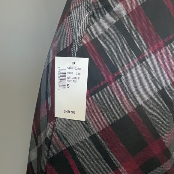 Burgundy, Grey and Black Plaid Knee-Length Pencil Skirt - Picture 2 of 3